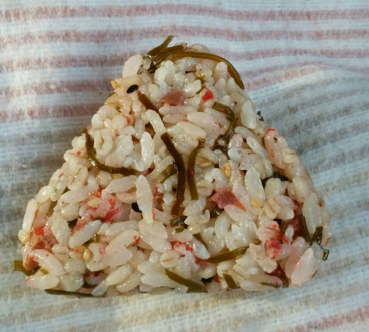 麦入り 梅昆布おにぎり レシピ 作り方 By ゆきゆき7954 楽天レシピ 麦入り 梅昆布おにぎり レシピ 作り方 By ゆきゆき7954 楽天レシピ